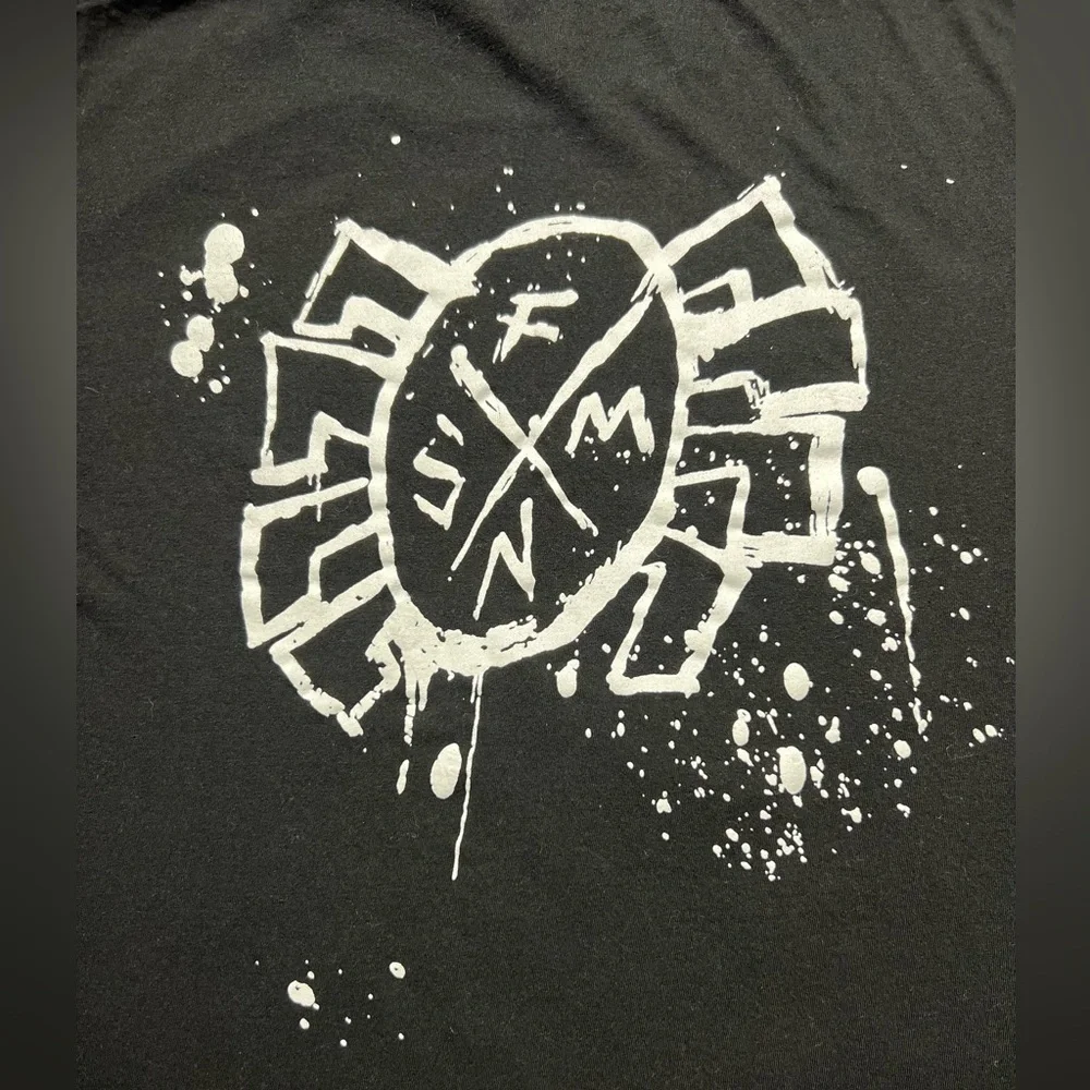 Spider-Man Spider-Punk T-Shirt Men’s Medium Black Marvel Across Spider-Verse Tee - Picture 6 of 6